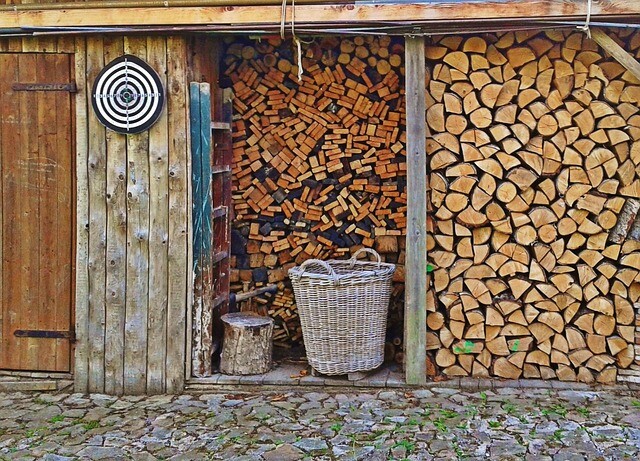 Skladování dřeva