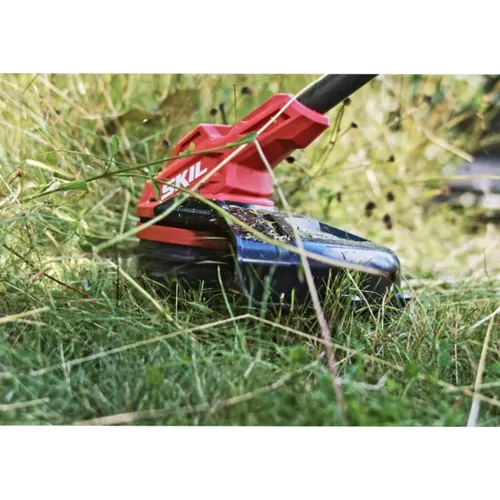 Strunová Aku sekačka 33cm „Brushless“ SKIL 0250AB