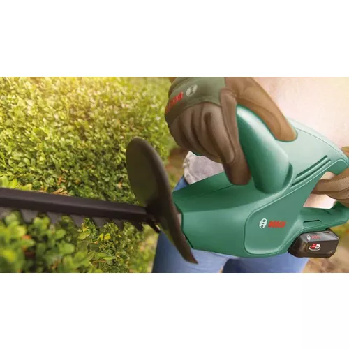 Akumulátorové nůžky na živé ploty EasyHedgeCut 18-45 BOSCH 0600849H02