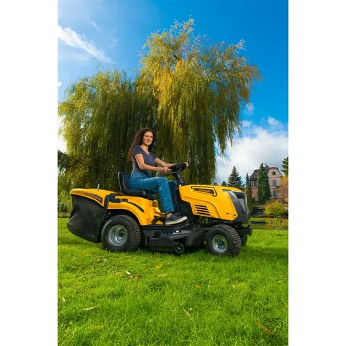 Riwall PRO RLT 92 HRD travní traktor 92 cm se zadním výhozem a hydrostatickou převodovkou